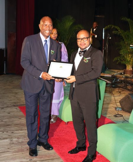 WhatsApp Image 2025-10-17 at 14.22.08